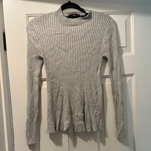 Lulu's Light Gray Ribbed Long Sleeve Top